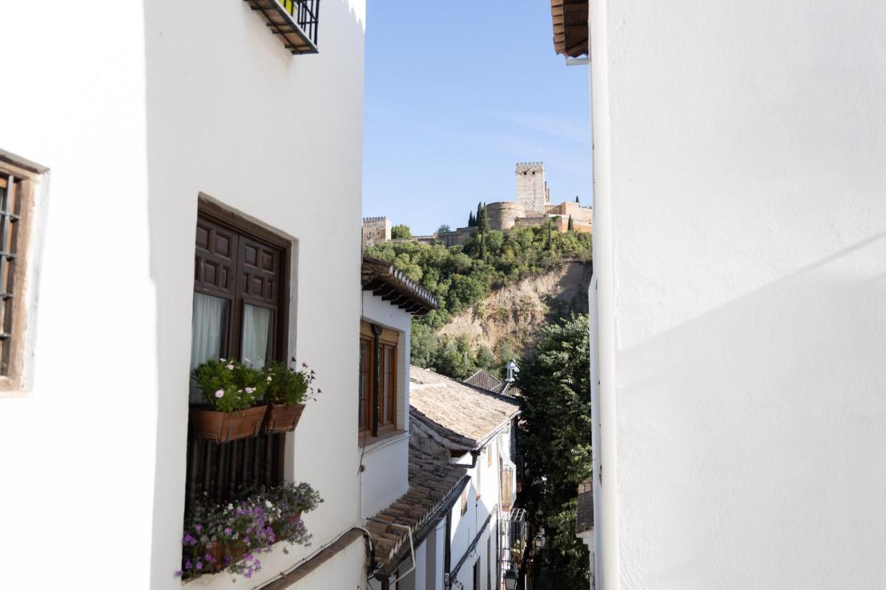 INOLVIDABLES VISTAS A LA ALHAMBRA, Parking Apartman Granada Kültér fotó